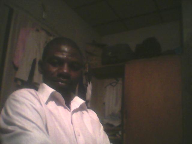 Date this fun United Kingdom man Kingkam from London GB525