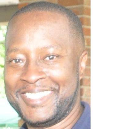 Date this foxy United States man MOS from Chicago US10180