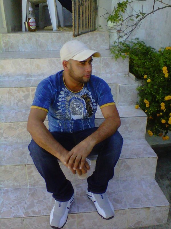 Date this hard body Dominican Republic man Danny from Santo Domingo DO7910