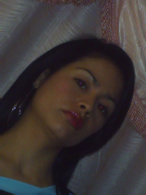 Date this good-looking Colombia girl Adriana from Medellin CO7255