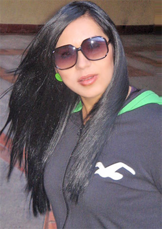 Date this good-looking Colombia girl Gloria from Bogota CO7257