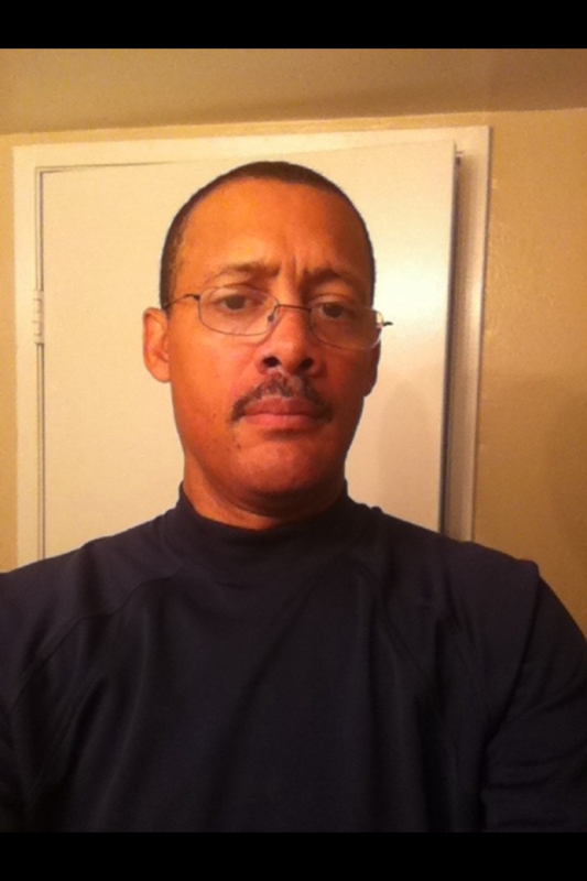 Date this georgeous United States man Golden from Alta Loma US10310