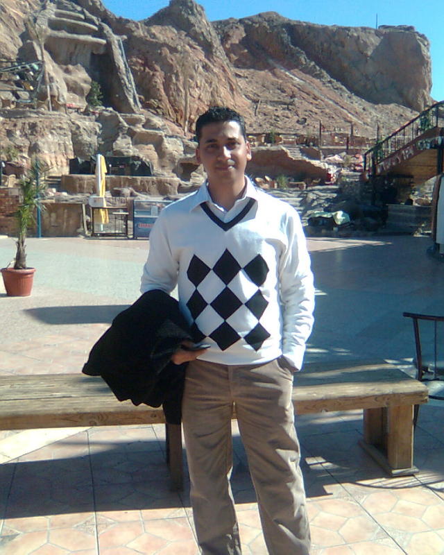 Date this young Egypt man Atouf11 from Cairo EG26