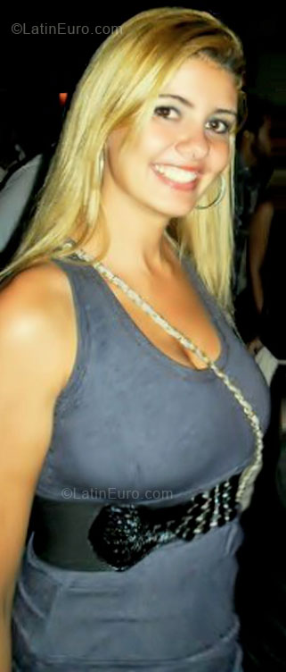 Date this georgeous Brazil girl Aline from Manhumirim BR5692