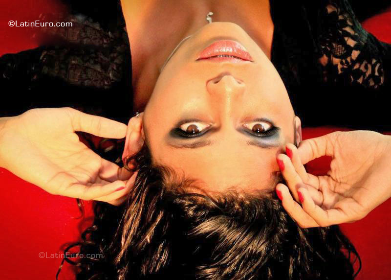 Date this stunning Brazil girl Eduarda from Ilheus BR6139