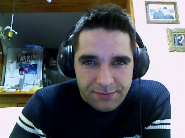 Date this nice looking Turkey man Sulik from Izmir TR56