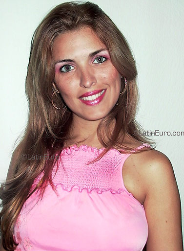 Date this delightful Spain girl Ebelise from Zaragoza ES196