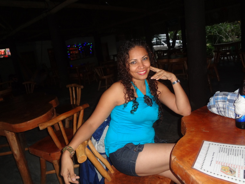 Date this passionate Honduras girl Sarvia from Villanueva HN348