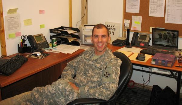 Date this good-looking United States man Robert from Usa US10726