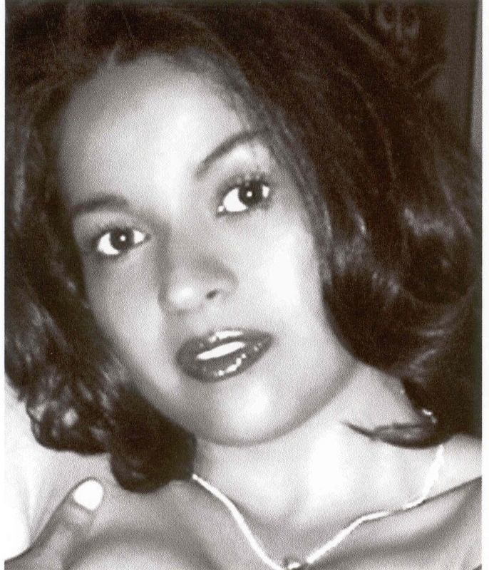 Date this voluptuous Colombia girl Alejandra from Bogota CO7539