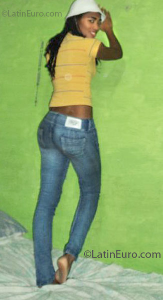 Date this beautiful Colombia girl Maribel from Pereira CO7550
