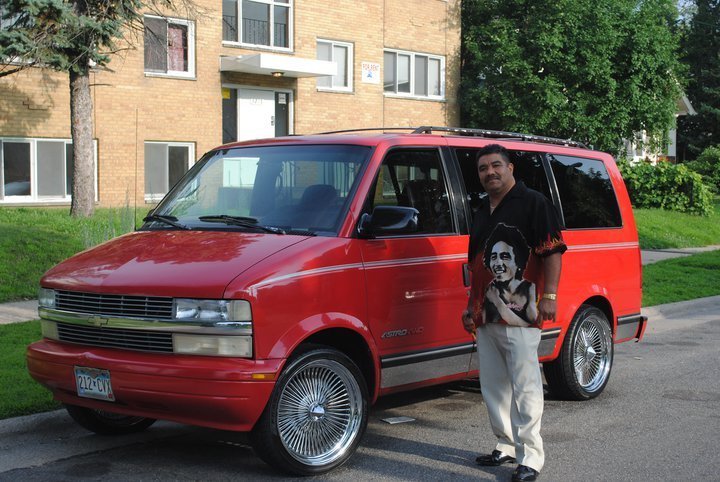 Date this cute United States man El from Mpls US10917