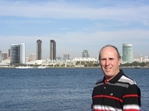 Date this athletic United States man IB-ED from Imperial Beach US10946