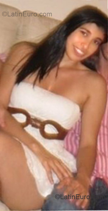 Date this athletic Colombia girl Amparo from Cali CO7575