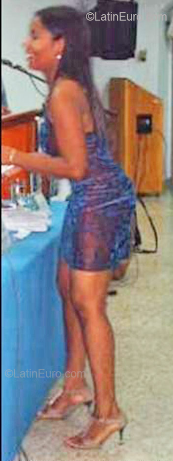 Date this good-looking Colombia girl Patricia from Cali CO7595