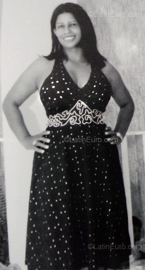 Date this hard body Brazil girl Cleonice from Campinas BR5921