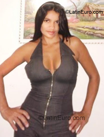 Date this georgeous Brazil girl Andrea from Sao Paulo BR5932