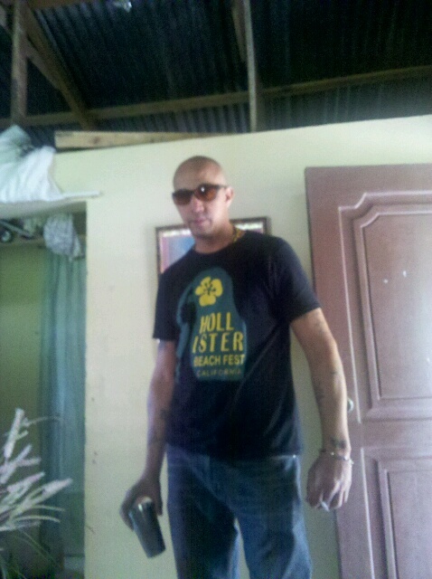 Date this stunning Dominican Republic man Emilio mojica from Espana DO8922