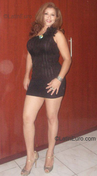 Date this athletic Honduras girl Olga from Santa Cruz De Yojoa HN372