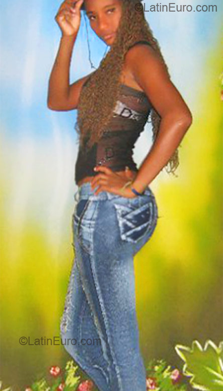 Date this georgeous Colombia girl Bianchi from Popayan CO7755