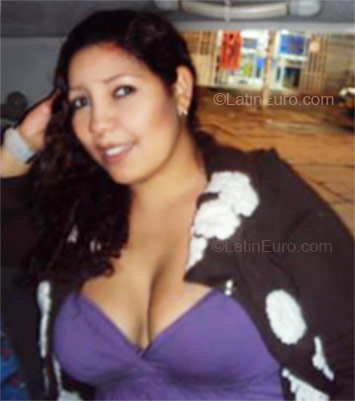 Date this exotic Colombia girl Jenny from Cali CO7779