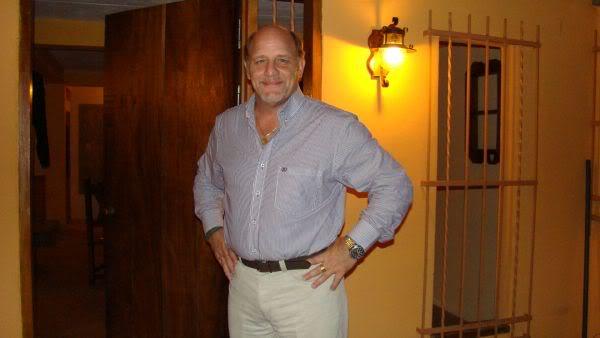 Date this exotic United States man AndyG from Silverlake US11229