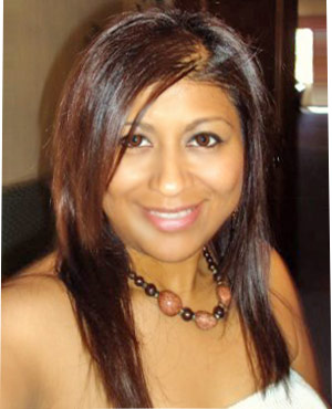 Date this lovely El Salvador girl Claudia from San Salvador SV16