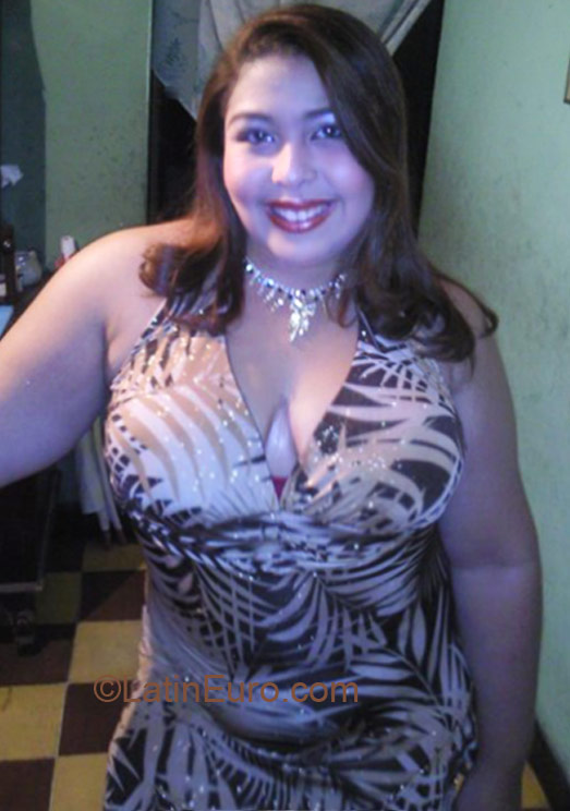 Date this beautiful Colombia girl KLAIREN from Barranquilla CO7807