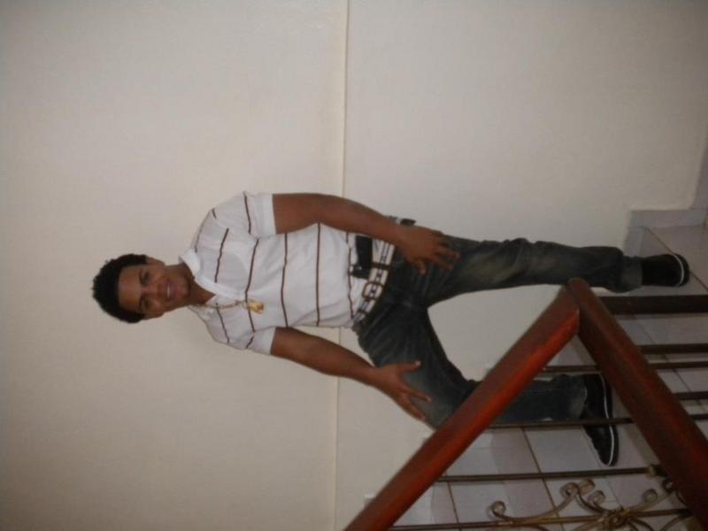 Date this foxy Dominican Republic man Mike002 from Dominican Republic DO9181