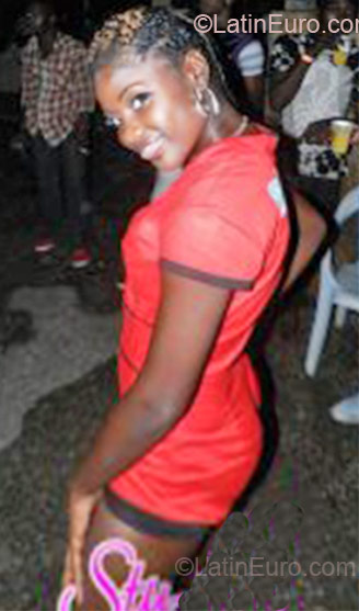Date this good-looking Jamaica girl Toya from Kingston JM341