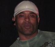 Date this happy United States man Chief from Palo Alto US11280