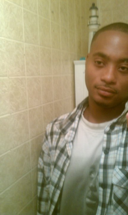 Date this foxy United States man Alleyzero from Lynchburg US11296