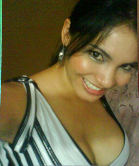 Date this charming Colombia girl Monika from Cali CO7906