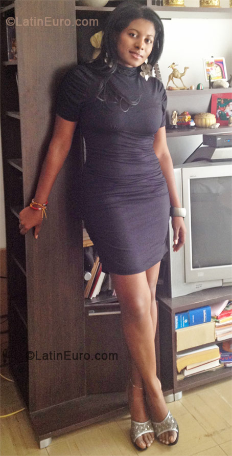 Date this charming Mexico girl Yoss from Mexico City MX587