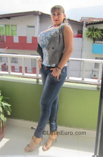 Date this fun Colombia girl Yolanda from Medellin CO7960