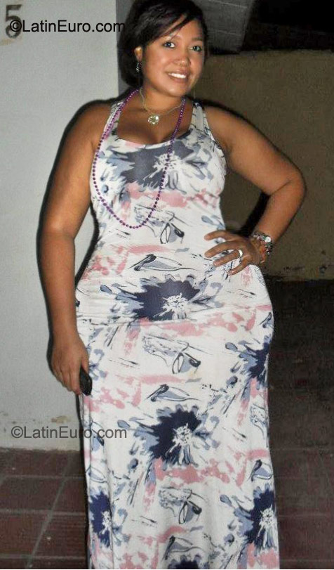 Date this funny Colombia girl Caterine from Cartagena CO10302