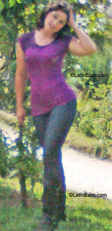 Date this fun Costa Rica girl Hanni from Puntarenas CR93