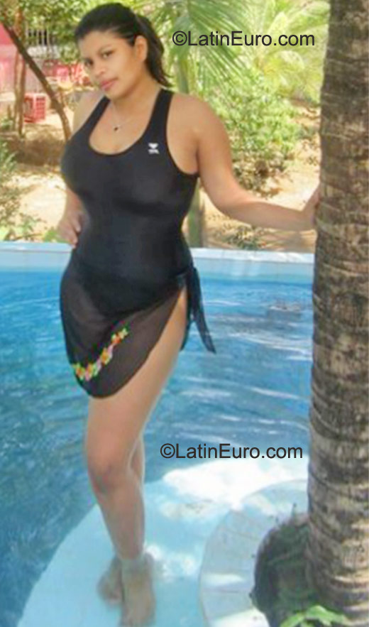 Date this athletic Nicaragua girl Tania from Managua NI47