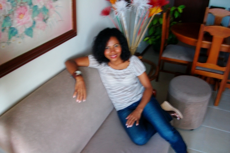 Date this delightful Colombia girl Ana mila from Cali Colombia CO8191