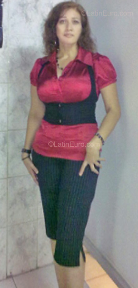Date this voluptuous Mexico girl Veronica from Acuna De Zaragoza MX445