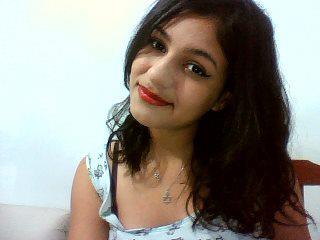 Date this happy Brazil girl Larite from Rio De Janeiro BR6077