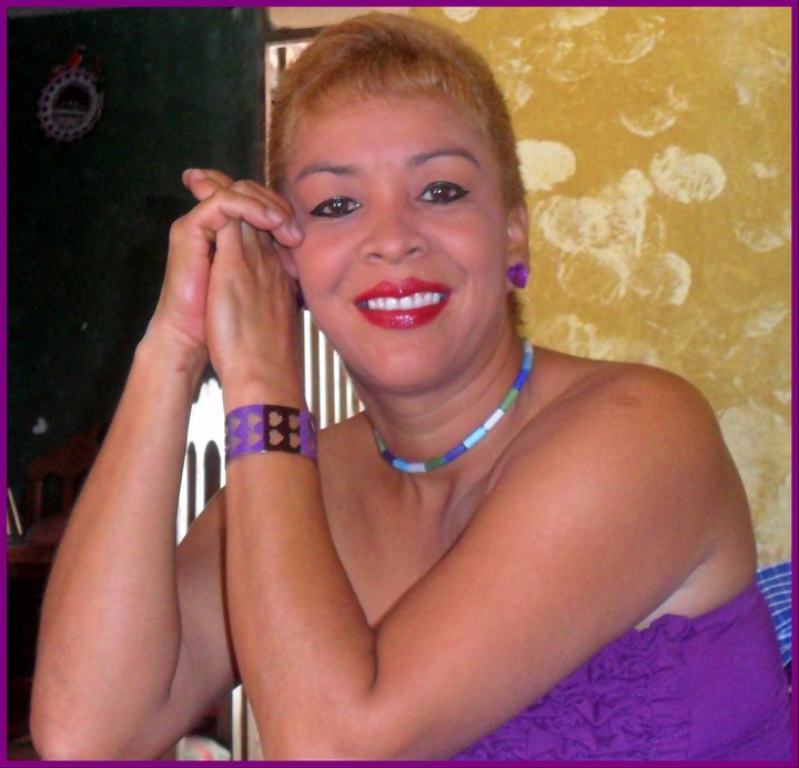 Date this nice looking Colombia girl Isabel gutierrez from Cali CO8230