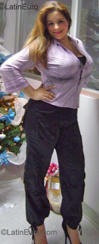 Date this beautiful Panama girl Ileana from Panama PA169