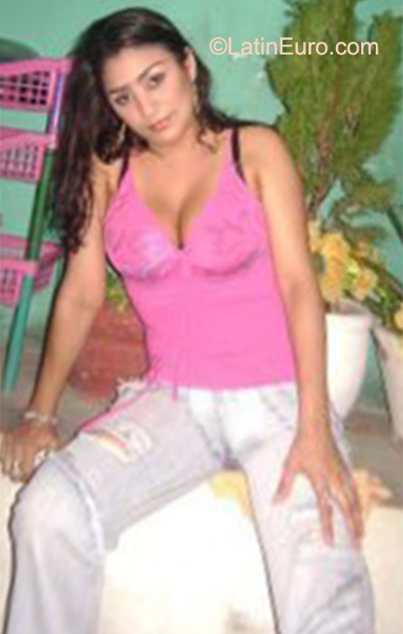 Date this exotic Colombia girl Shieley from Barranquilla CO8285