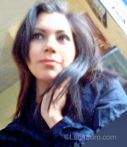 Date this nice looking Mexico girl Lisset from Guadalajara MX463