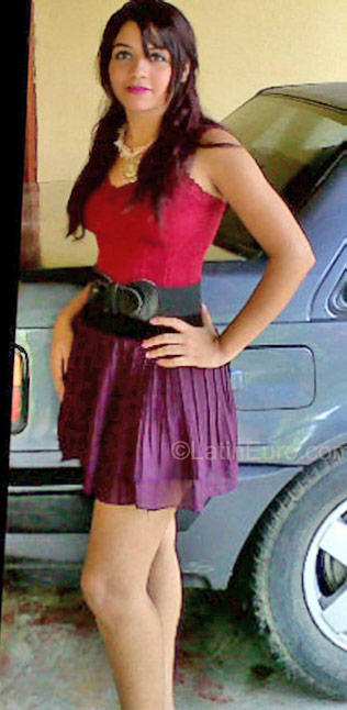 Date this tall Panama girl Amada from Panama City PA179