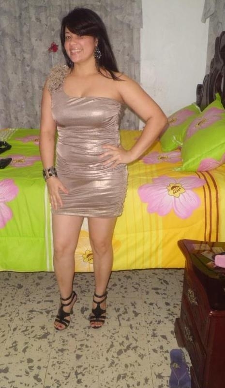 Date this voluptuous Dominican Republic girl Love809 from San Francisco De Macoris DO9721