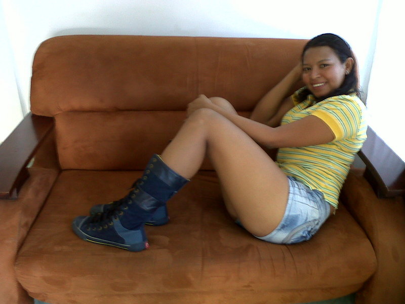 Date this delightful Colombia girl DIANA from Monteria CO8410
