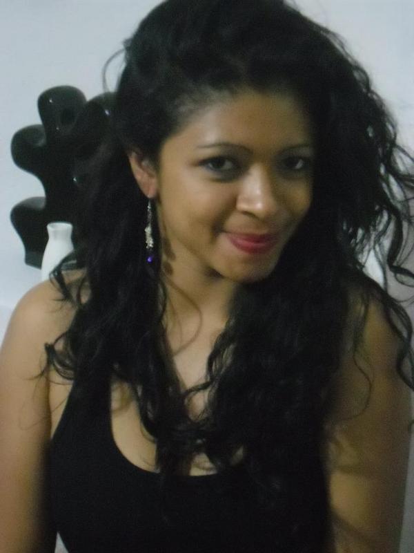 Date this voluptuous Colombia girl Wixxiam from Medellin CO8450