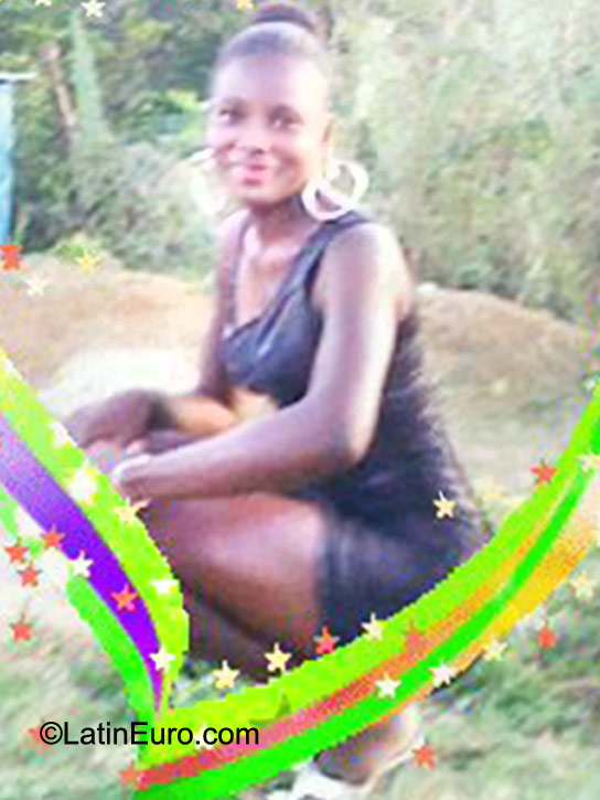 Date this voluptuous Jamaica girl Anei from Montego Bay JM380